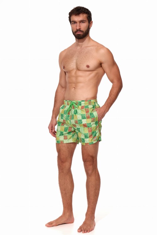 Szorty kąpielowe męskie spodenki sportowe elastyczne zagano 5675 kolor zielony z kolorowym geometrycznym wzorem